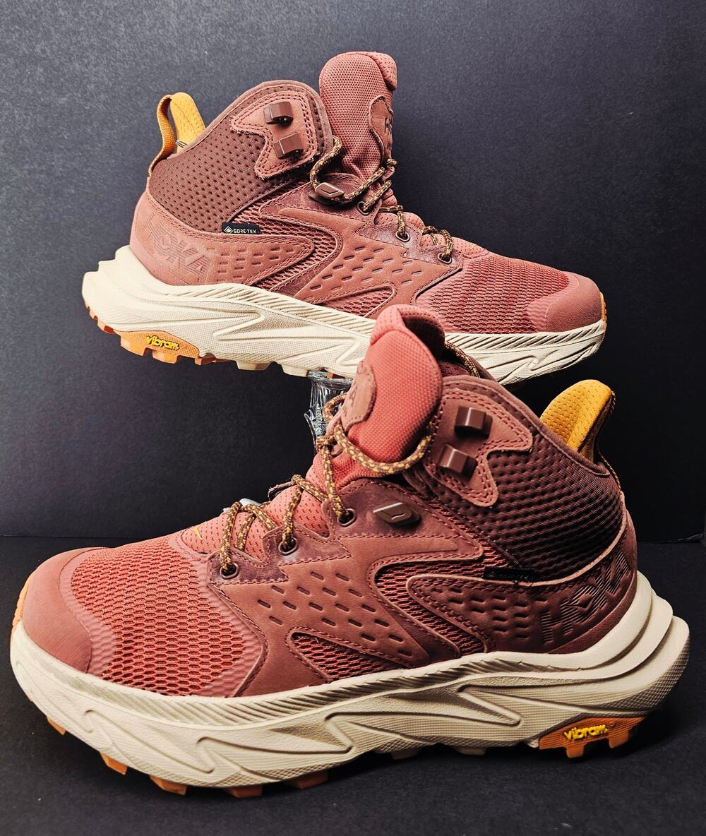 Hoka Women 9 Comfy footwear